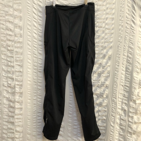 Under Armour All Season Gear Black Pants - Picture 2 of 5